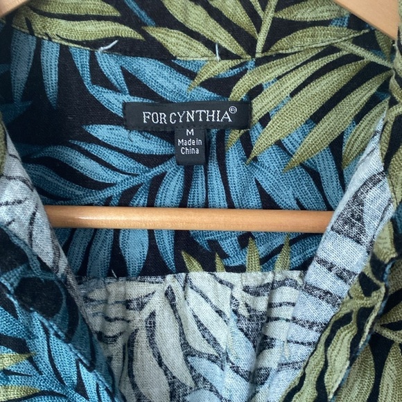 For Cynthia Linen Blend Sleeveless Top with Pockets. Size M - Picture 4 of 8